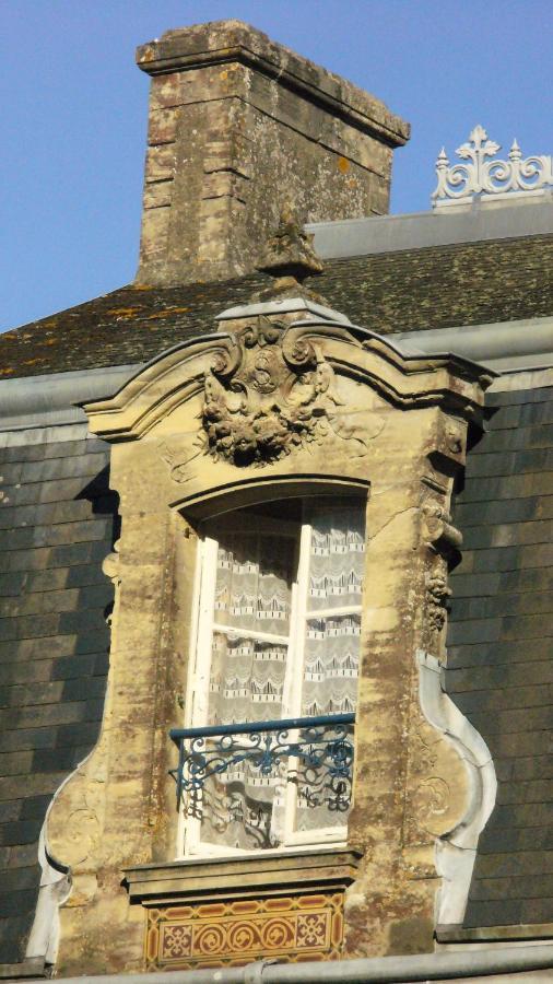 Jardin Et Hotel Particulier Bayeux Exteriör bild